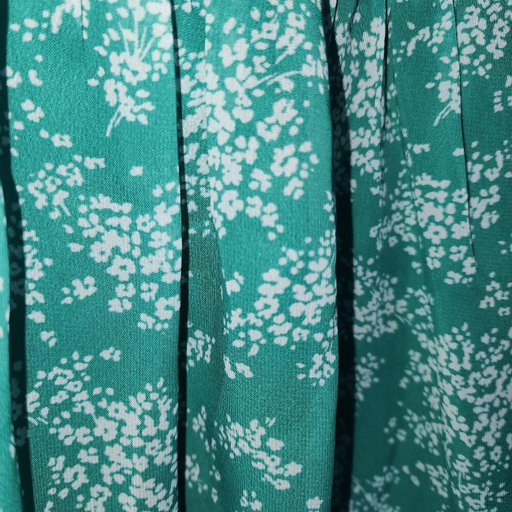 NEVER WORN PINCH  Dress green size small